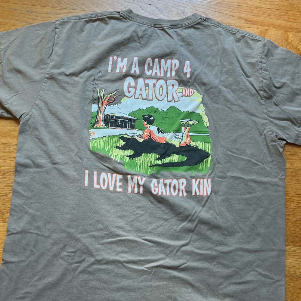 Camp Seagull Camp 4 T Shirt Never worn Camp 4 Gators